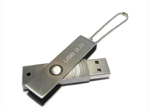 CLE USB METAL DANIA